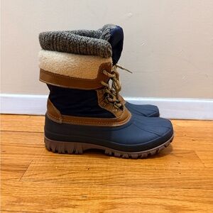 Nine West Brown and Navy Winter Duck Boots Size 7